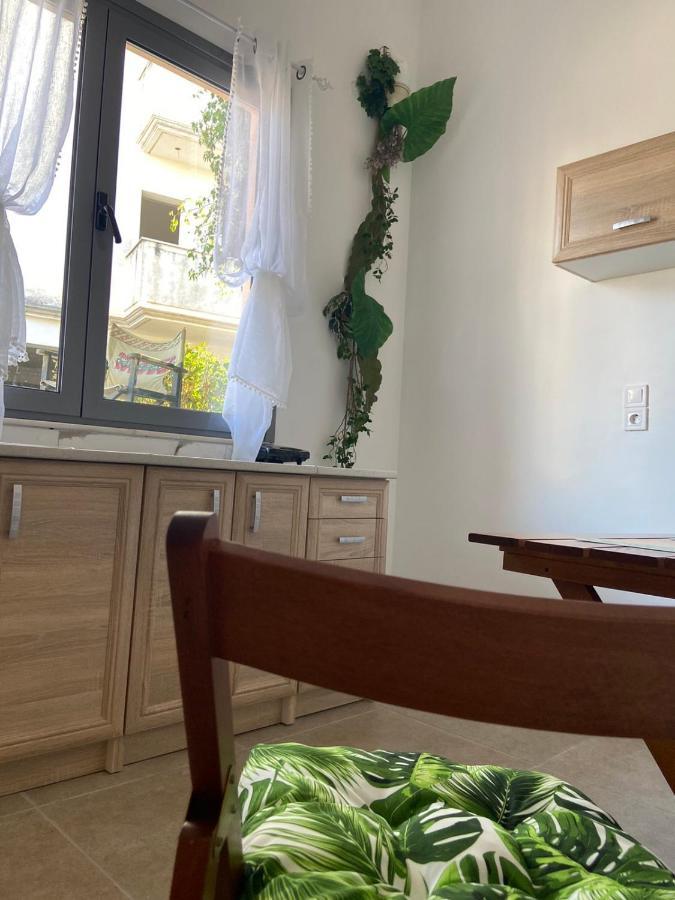 Paola'S Apartment Near Athens Airport Spáta エクステリア 写真
