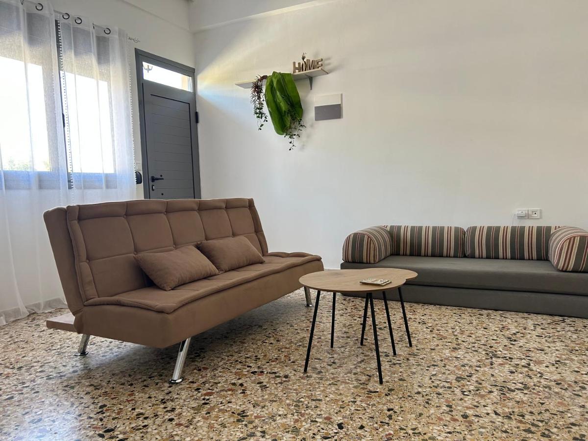 Paola'S Apartment Near Athens Airport Spáta エクステリア 写真